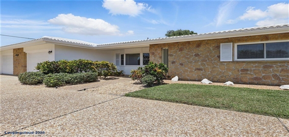 3105 GULFGATE DR Sarasota Florida, 34231 | Beautiful Home