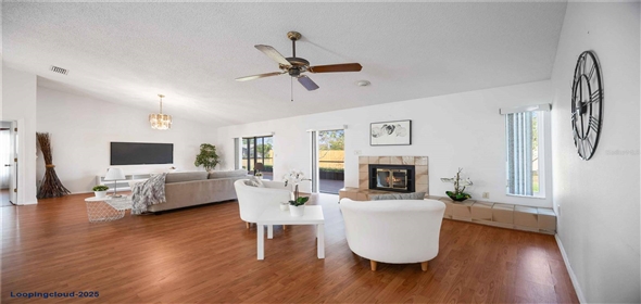 6675 EASTON DR Sarasota Florida, 34238 | Beautifully Updated 3-bedroom, 2-bath Home