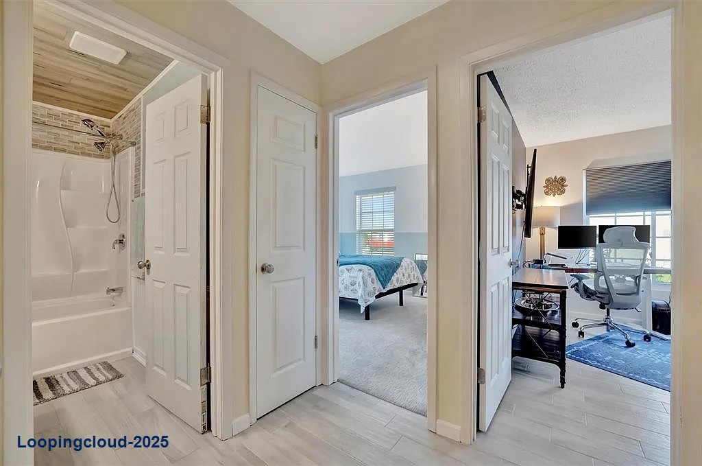 Beautiful decorative Single Family home