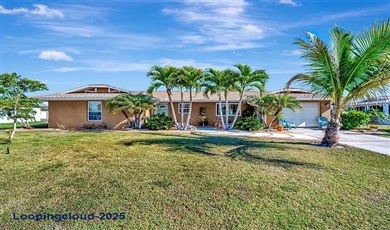 13534 Alberta Ave Pt Charlotte Florida, 33981 | Beautiful decorative Single Family home