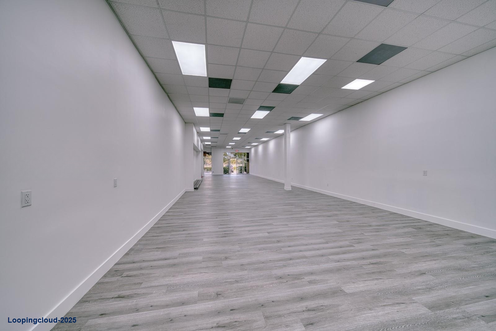 Nice Retail Space