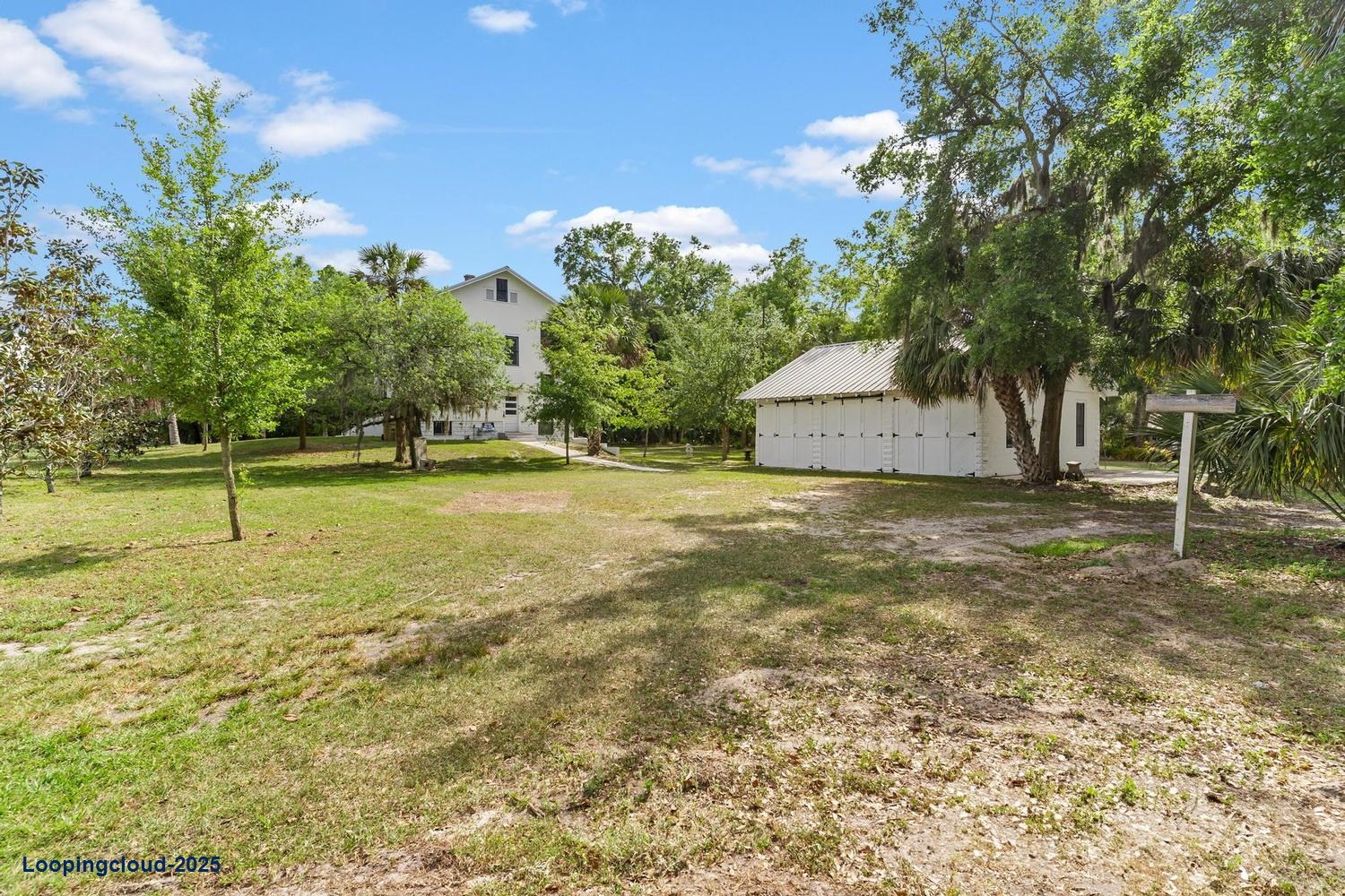 Warehouse/Workshop in Eustis, Florida