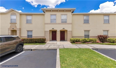 2855 Club Cortile Cir Kissimmee Florida, 34746 | Beautiful Townhouse