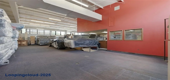 221 Broadway Boulevard Se Albuquerque New Mexico, 87102 | Large space with a lot of potential.