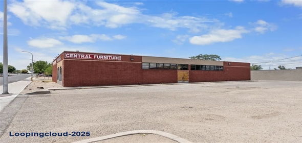 221 Broadway Boulevard Se Albuquerque New Mexico, 87102 | Large space with a lot of potential.