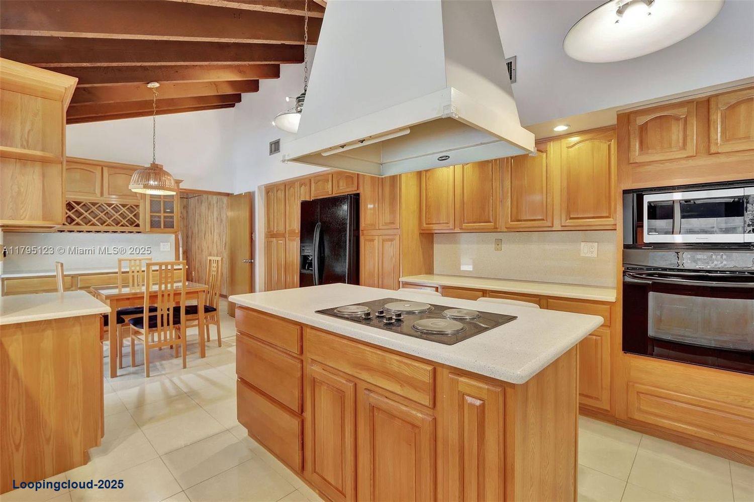 Prestigious Pinecrest Property