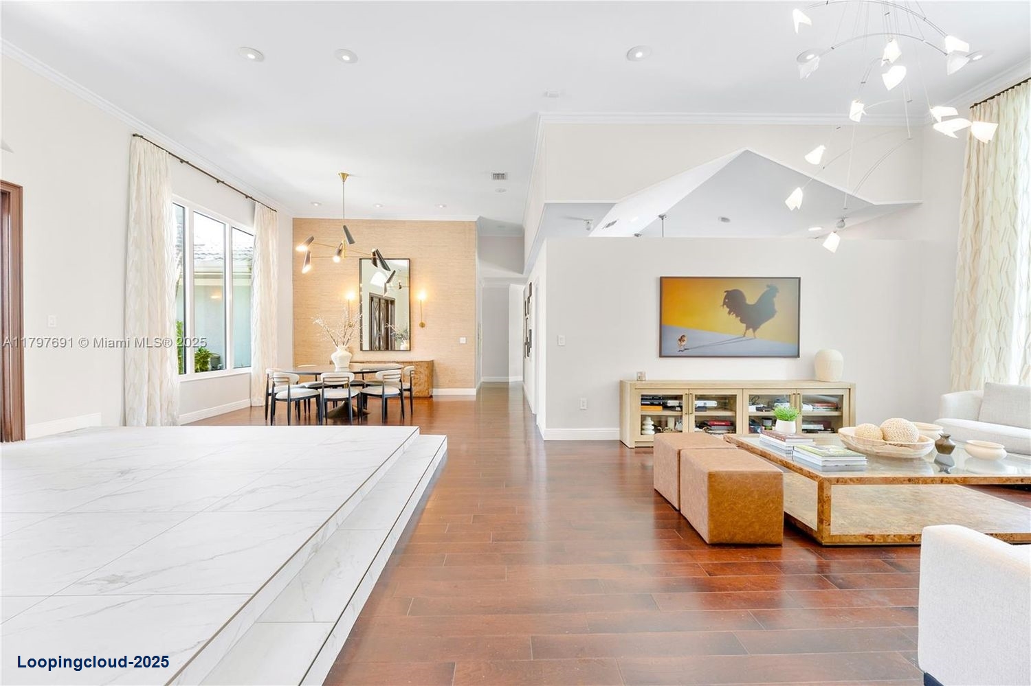 Luxurious Single Family Home