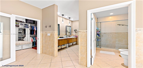 16001 SW 77th Ct Palmetto Bay Florida, 33157 | Luxurious Single Family Home