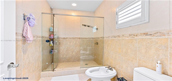 16001 SW 77th Ct Palmetto Bay Florida, 33157 | Luxurious Single Family Home