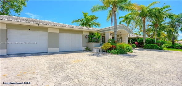 16001 SW 77th Ct Palmetto Bay Florida, 33157 | Luxurious Single Family Home