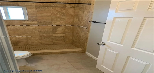 2250 W 5th Way Hialeah Florida, 33010 | Exclusive Home for Sale