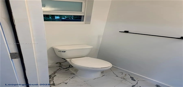 2250 W 5th Way Hialeah Florida, 33010 | Exclusive Home for Sale