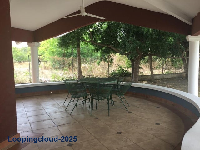 Exclusive House close to the Beach - Hermosa Casa cerca del Mar