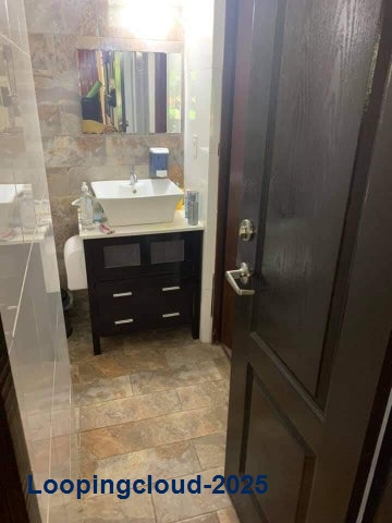 Beautiful Home for Rent - Hermosa Casa en Alquiler