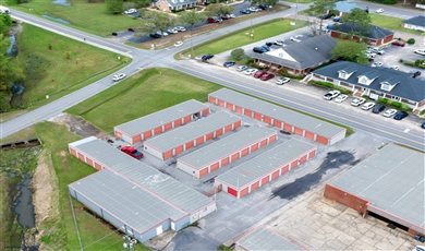 721 N McKenzie St , Foley Alabama                                                                                              36535