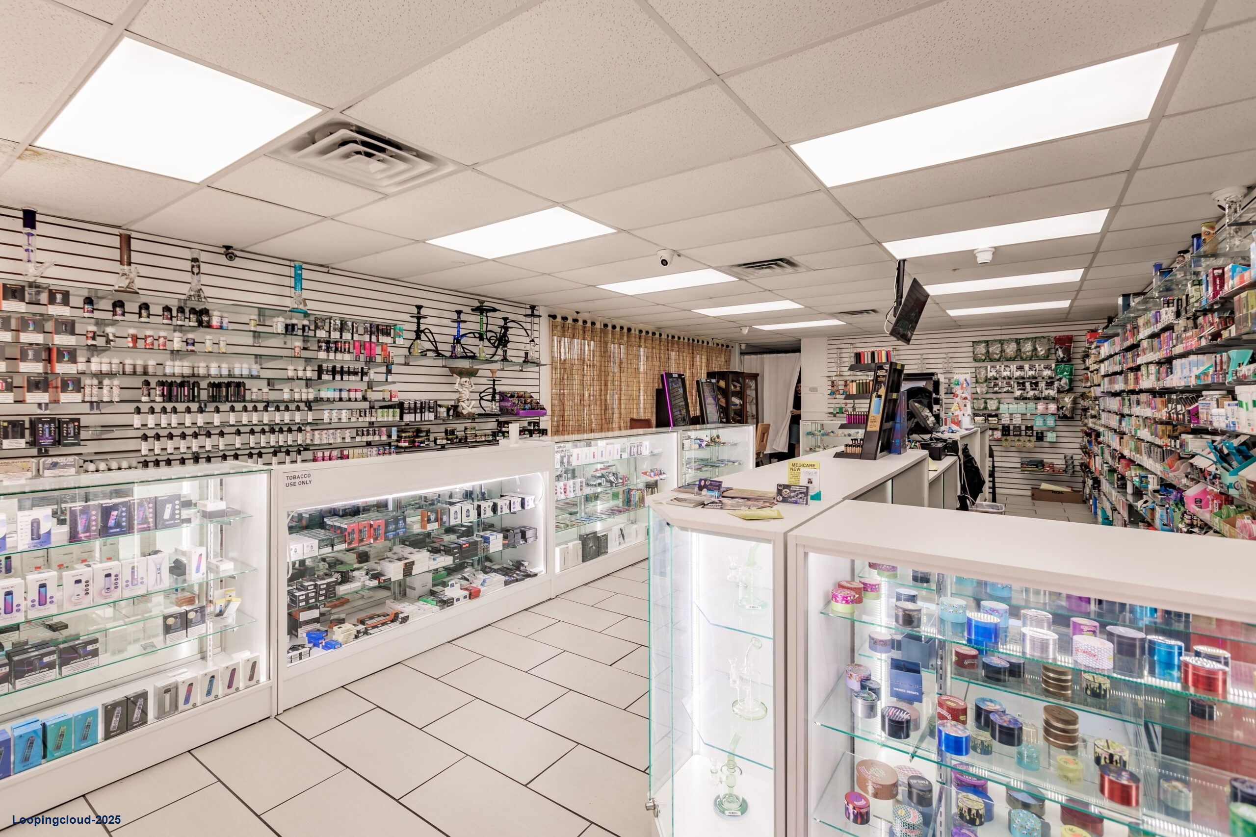 NNN Retail Shopping Center