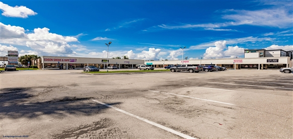 4434-4458 Cleveland Ave Fort Myers Florida, 33901 | NNN Retail Shopping Center