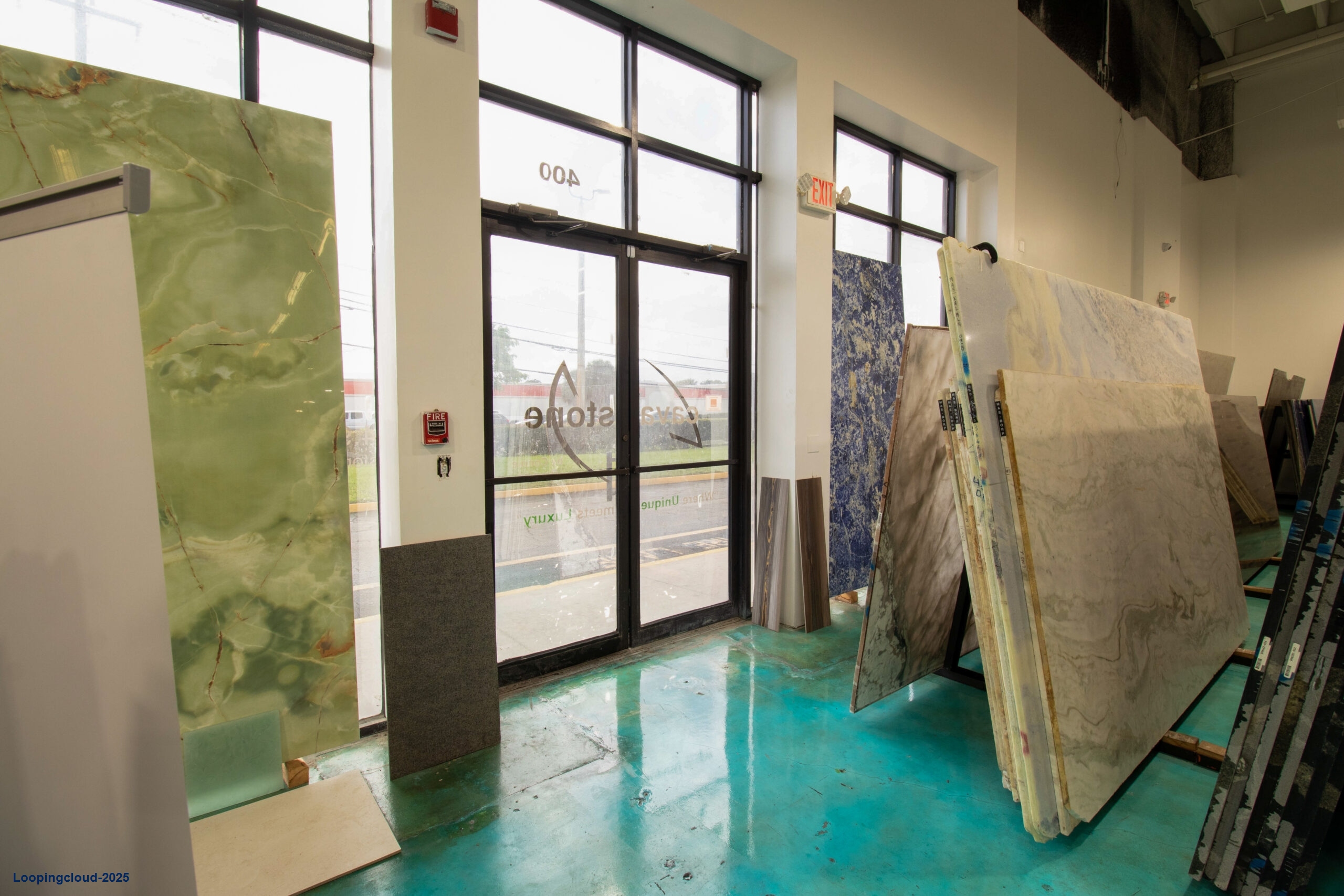 Warehouse 18,000 Sq Ft