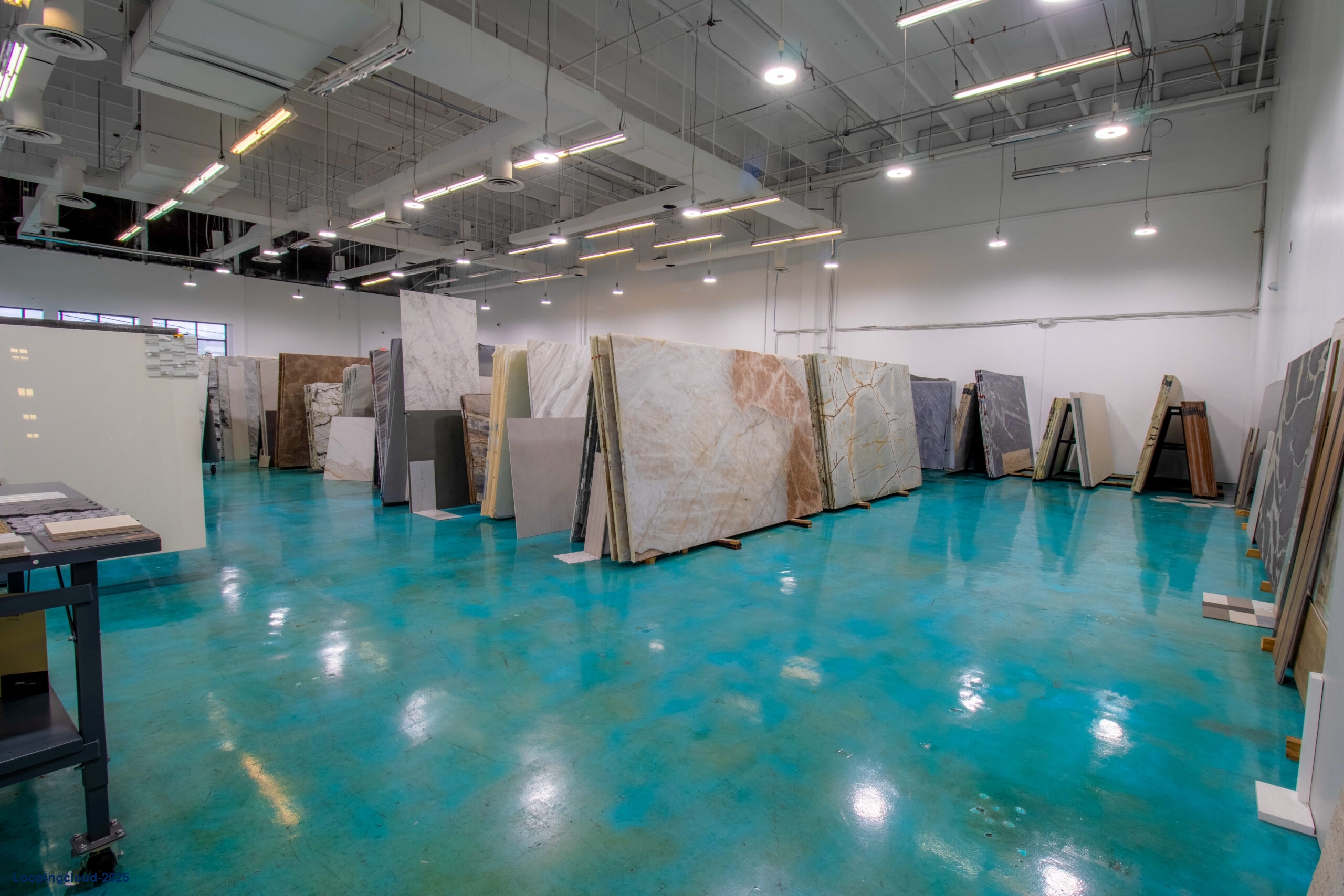 Warehouse 18,000 Sq Ft