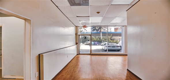1801 S Ocean Drive – Unit LKJ Golden Isles Florida, 33009 | Commercial Space