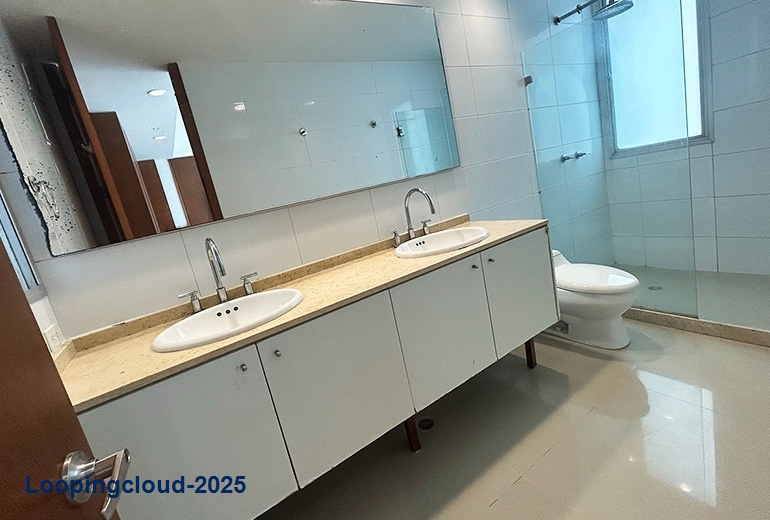 Aqua Apartment 3B