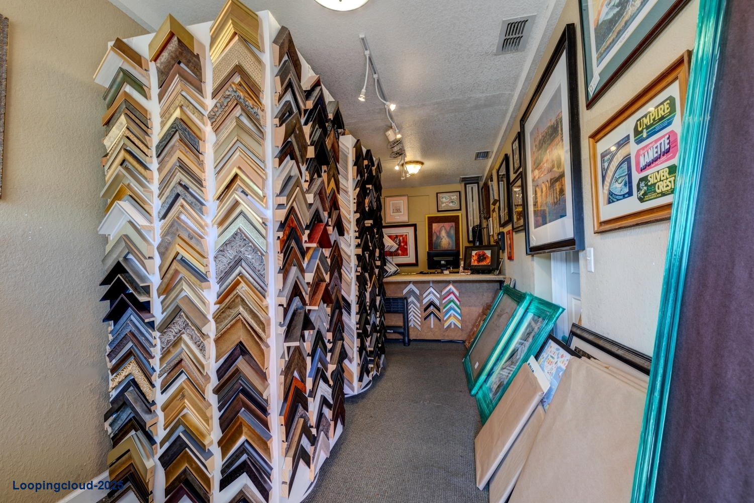 Art & Picture Retail Frame Store & Studio