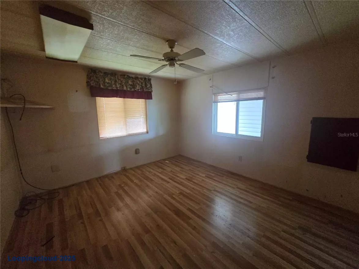 225 SCHOONER ST.