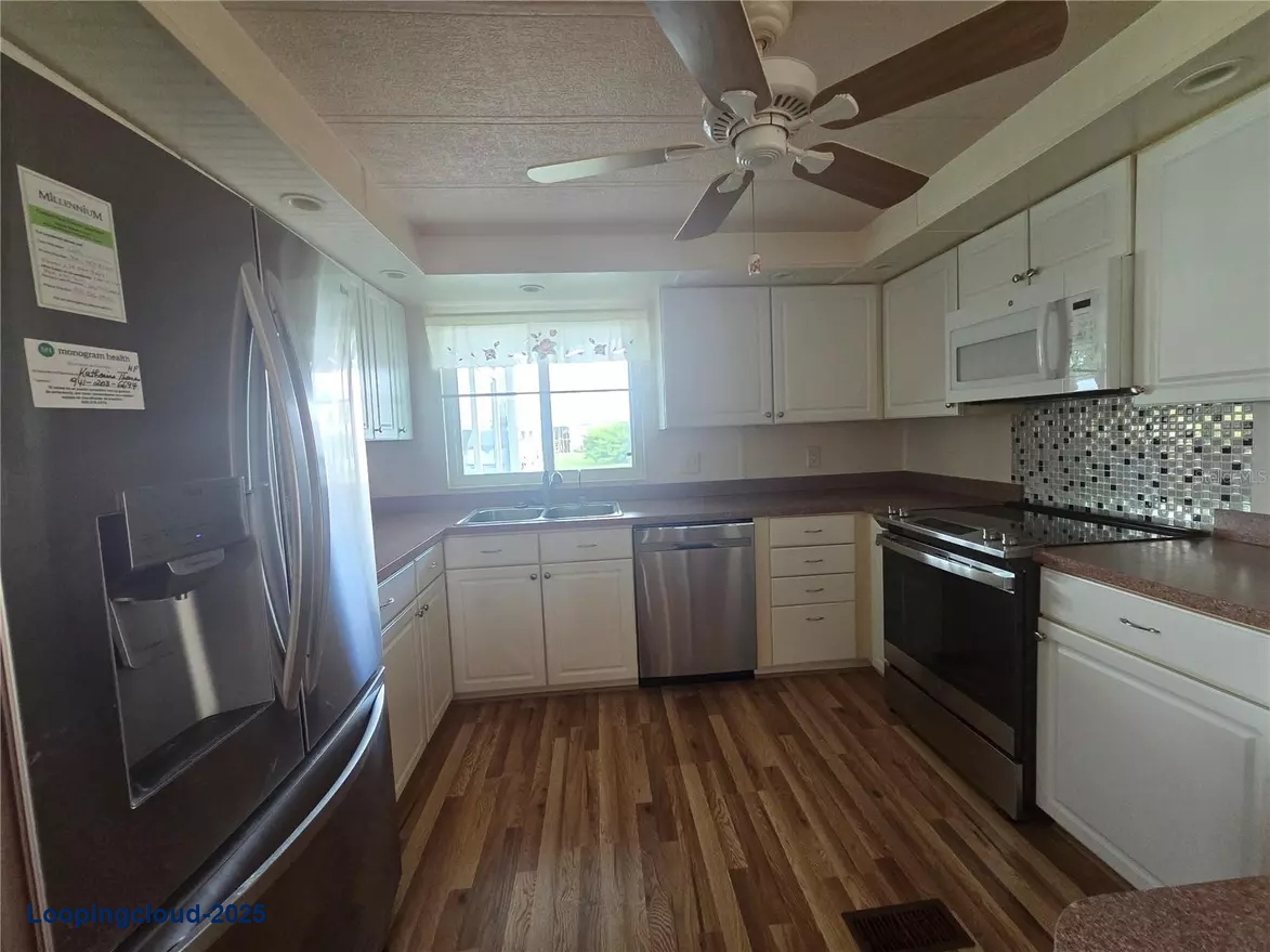 225 SCHOONER ST.