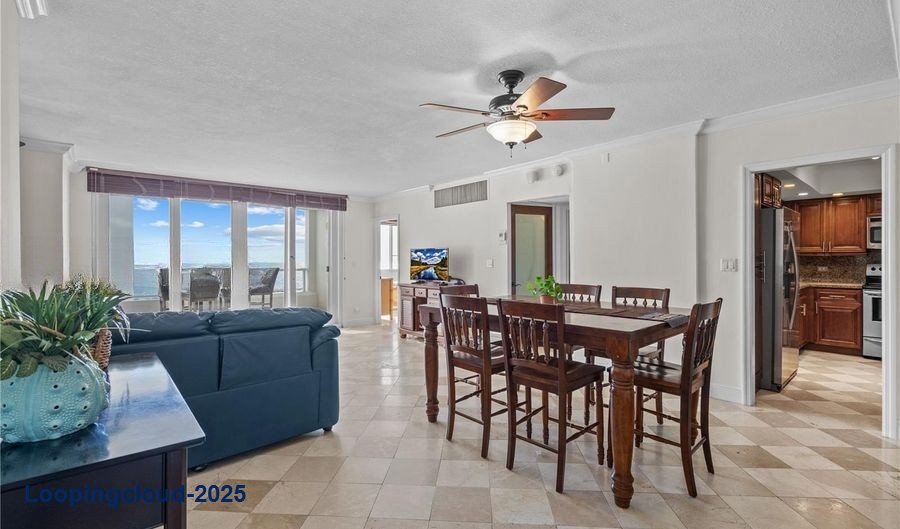 5005 Collins Ave # 615