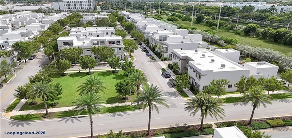 6504 NW 105th Pl Doral Florida, 33178 | Beautiful Townhouse