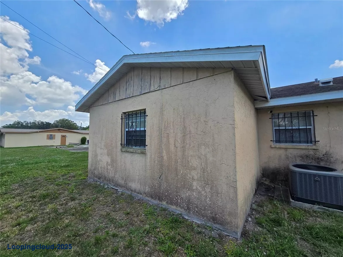 924 31ST ST E Palmetto