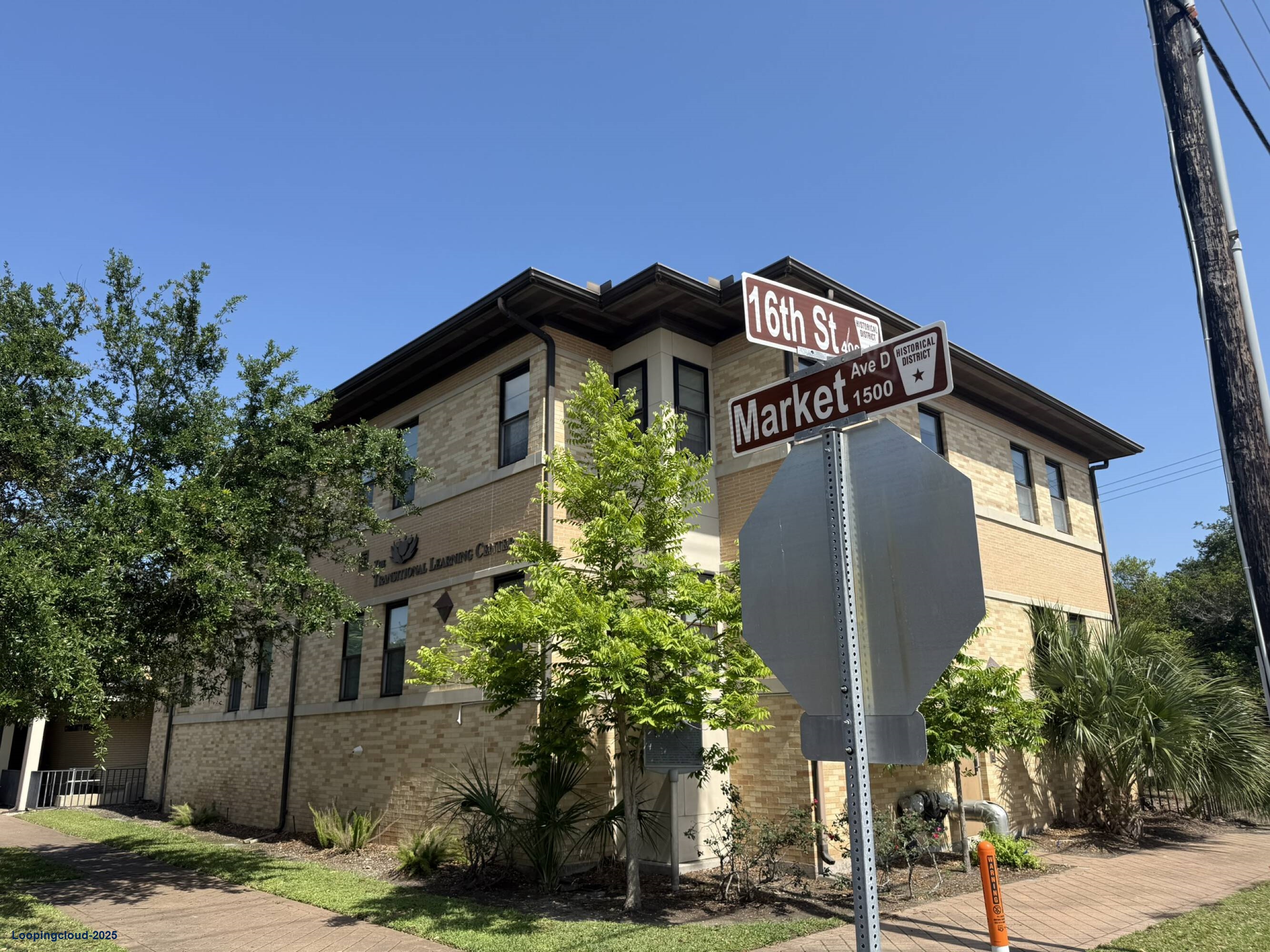 Property For sale in Galveston