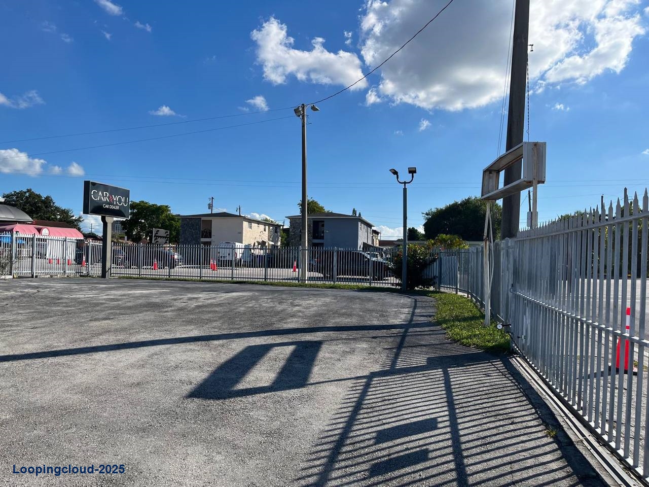 MIAMI CAR DEALER LOT FOR RENT. CORNER LOT AUTOMOTIVE PROPERTY FOR LEASE. CAR DEALERSHIP AVAILABLE..