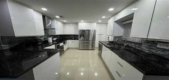 260 NW 57th Ct Doral Florida, 33126 | Beautiful Single Family