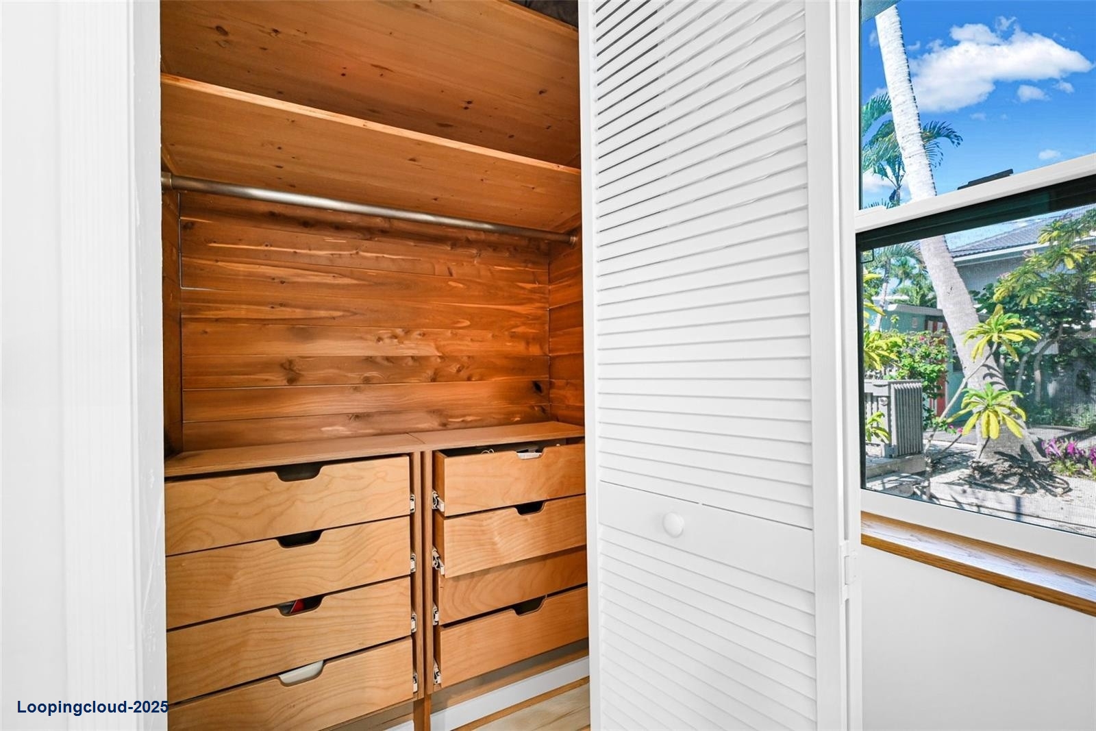 808 NE 16th Ave # 808