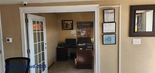 4427 W Jefferson Boulevard Cockrell Hill Texas, 75211 | Auto Dealer,Auto Repair-Specialty,Auto Service