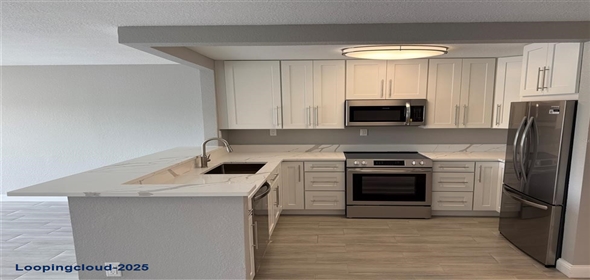 2424 W TAMPA BAY BOULEVARD Unit#C107 Tampa Florida, 33607 | Exclusive Condominium for Sale