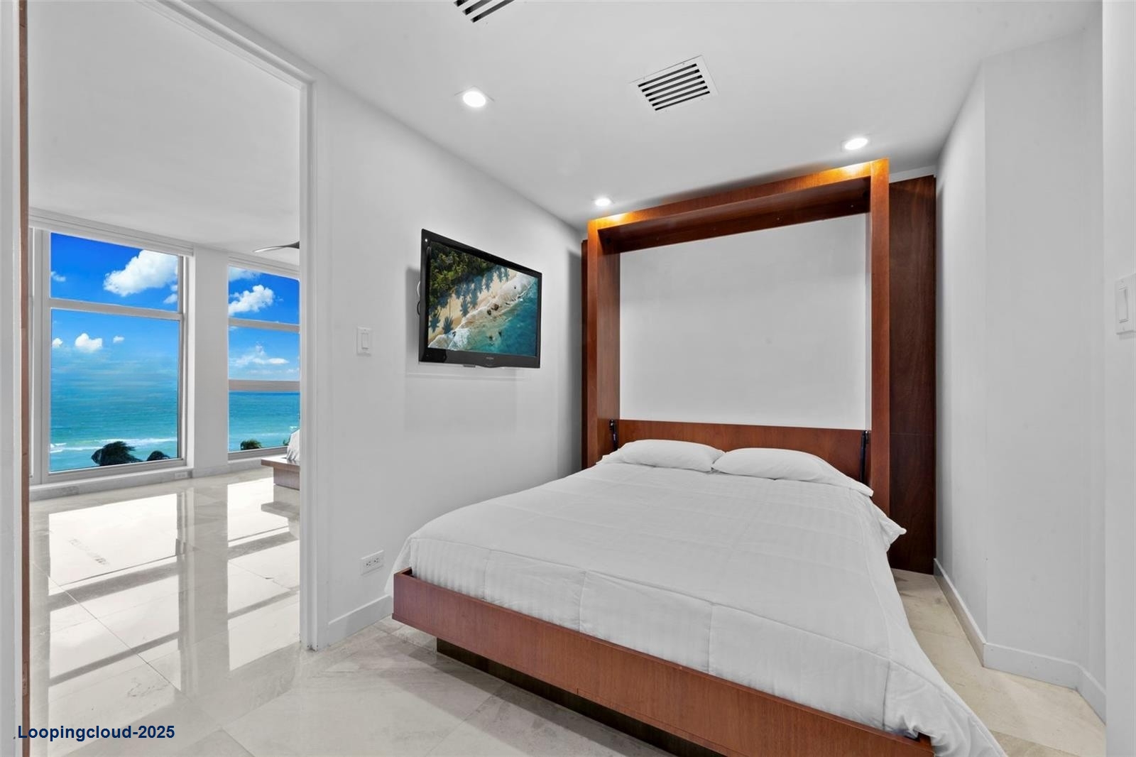 For Sale 1 Bedroom Condo