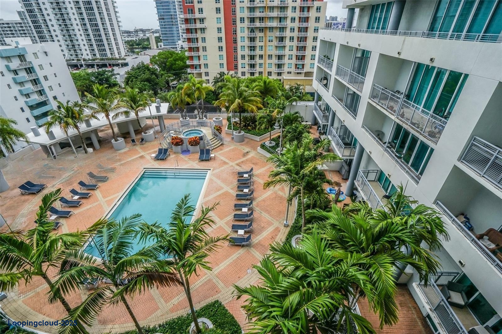 Edgewater Condo with Stunning Views, High Ceilings & Luxury Amenities