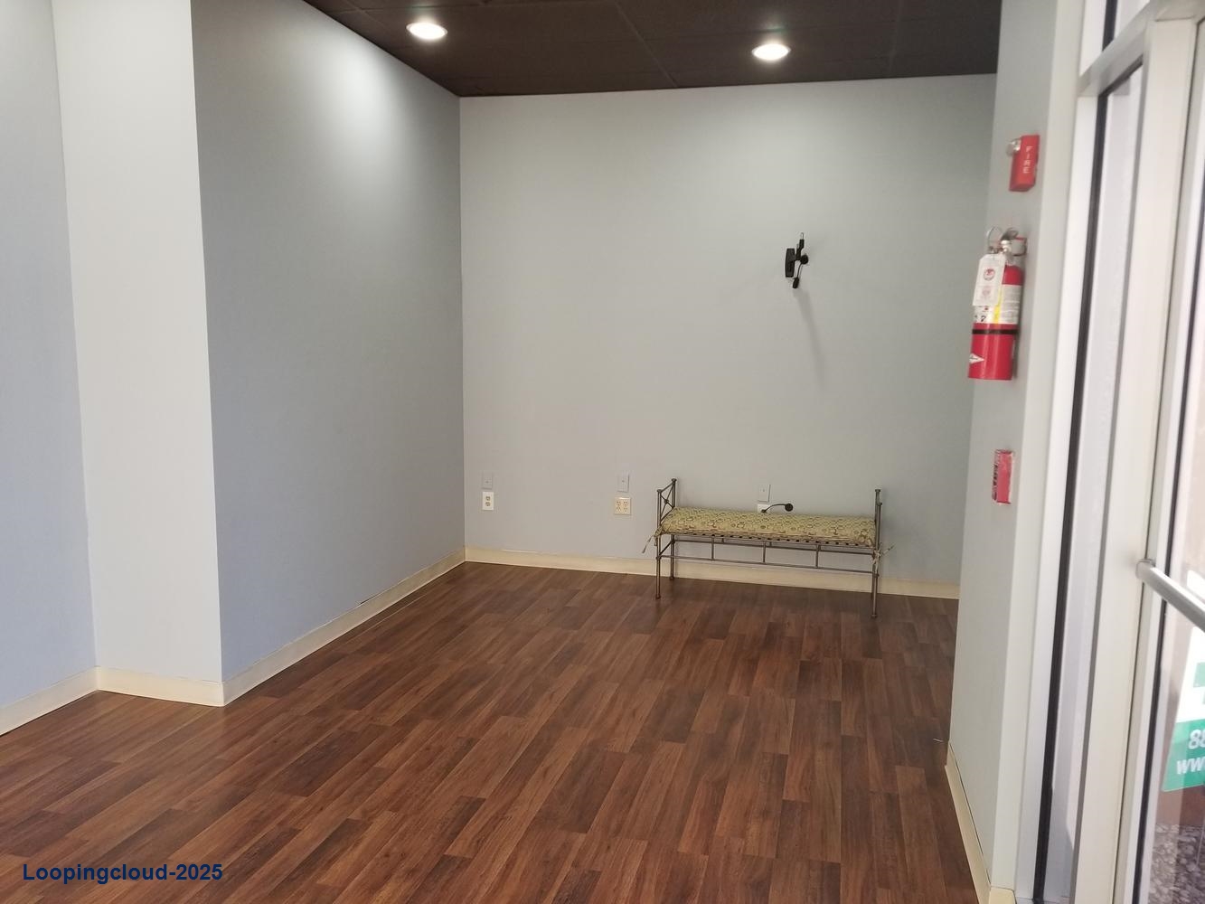 Divine Design Business Center