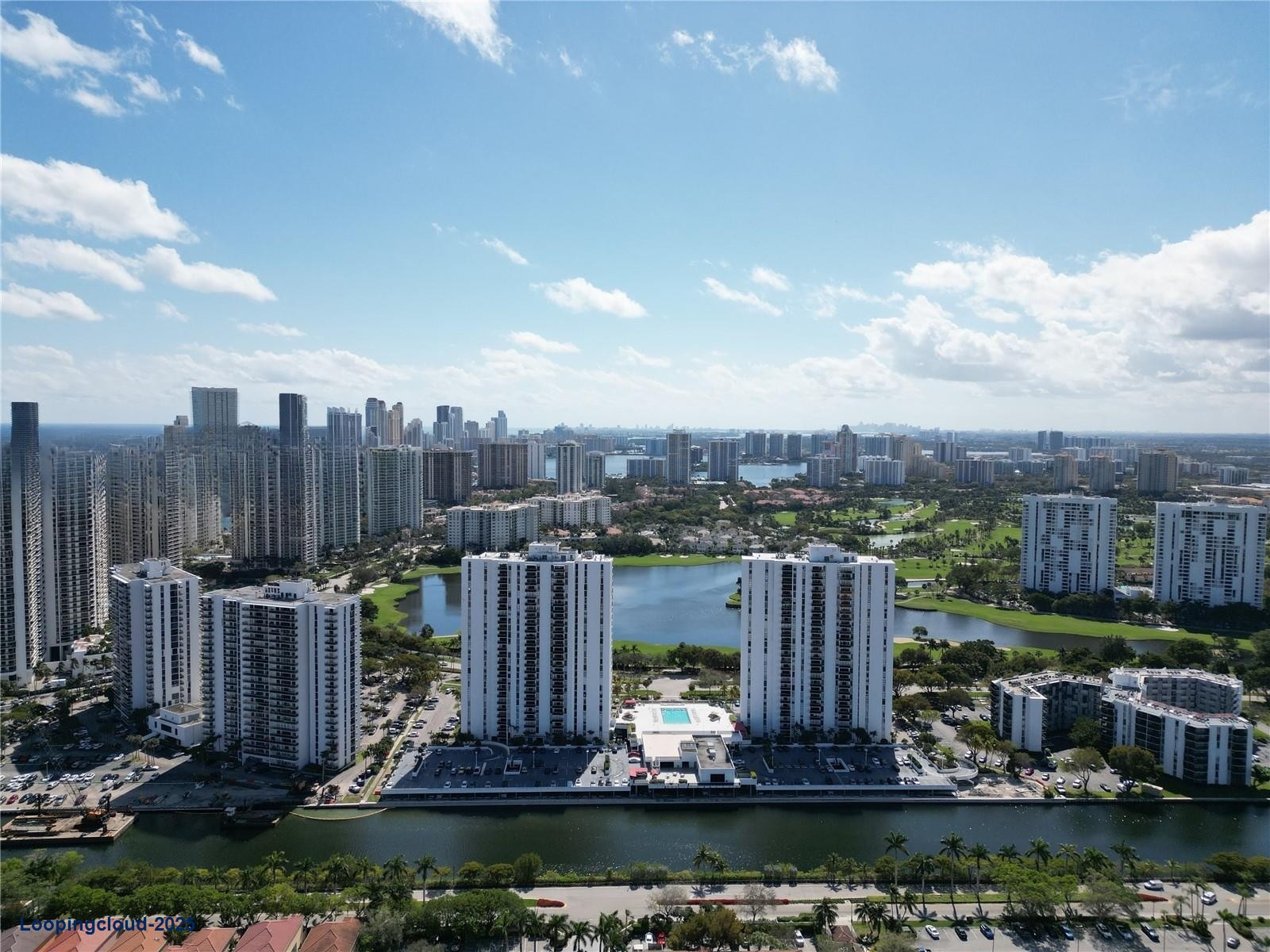 Beautiful 1-Bed/1.5-Bath Aventura Condo with Intracoastal Views