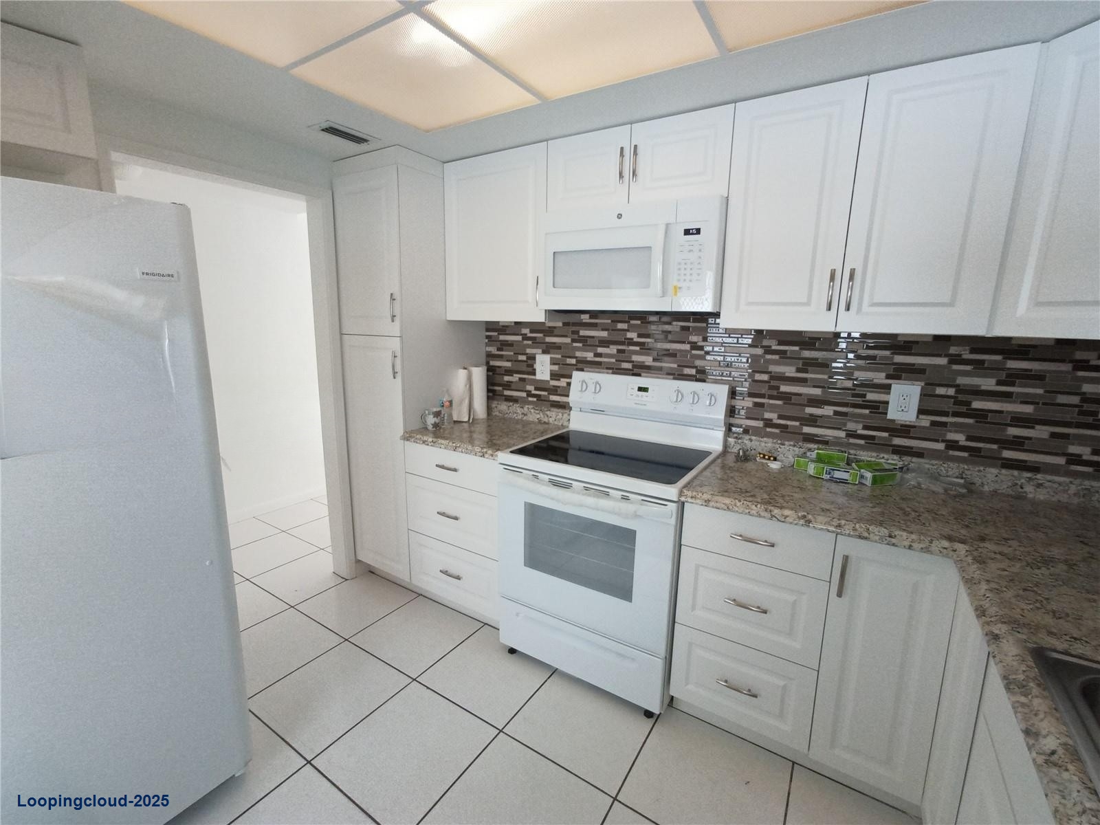 Beautiful 1-Bed Condo with Intracoastal Views & Balcony”