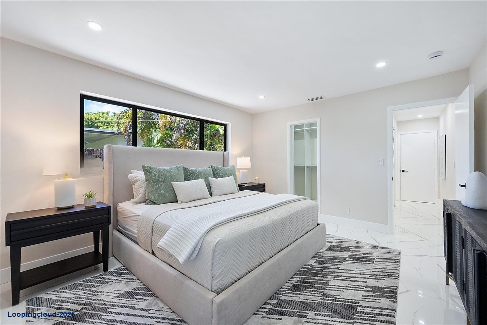 Bright & Modern 4-Bed/3-Bath Home with Luxury Finishes