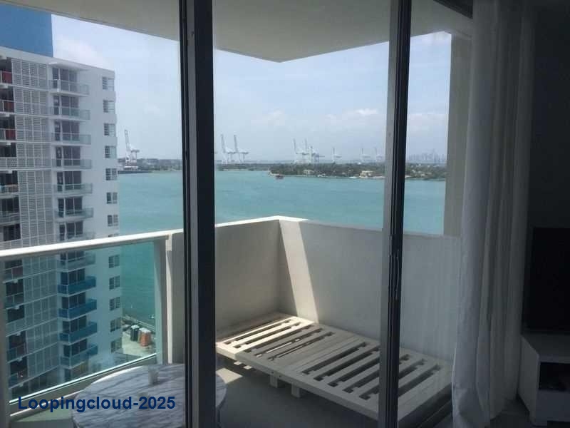 Bayfront Luxury Studio