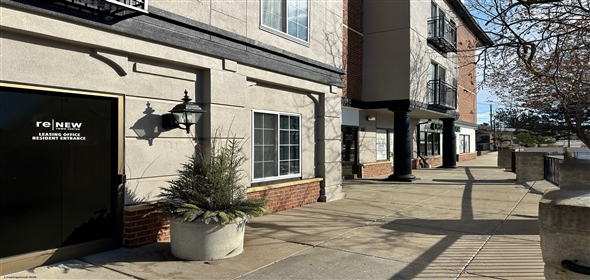 12100 Singletree Ln Eden Prairie Minnesota, 55344 | ReNew Town Center