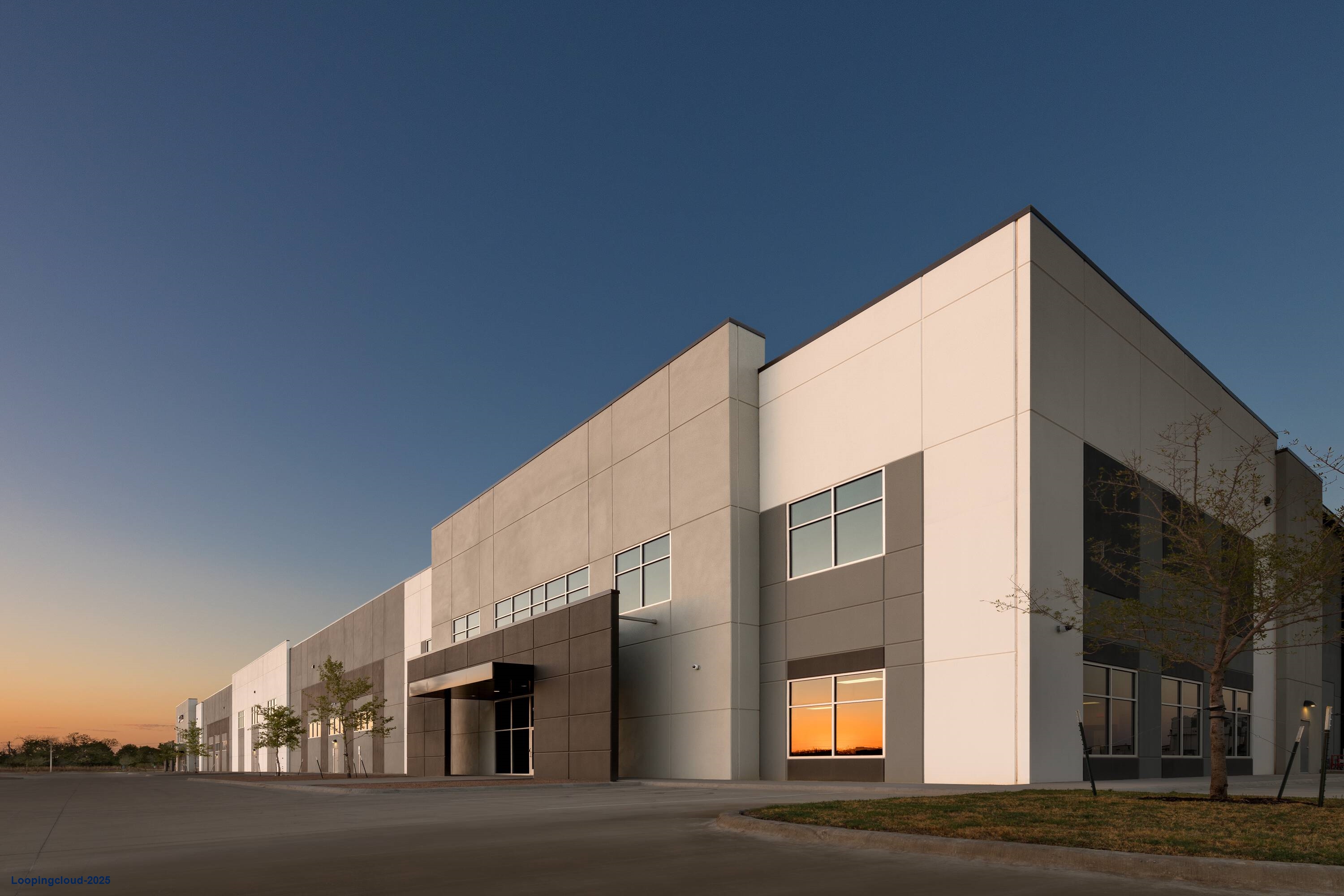 Warehouse for Sale in Hialeah Gardens Florida 33018