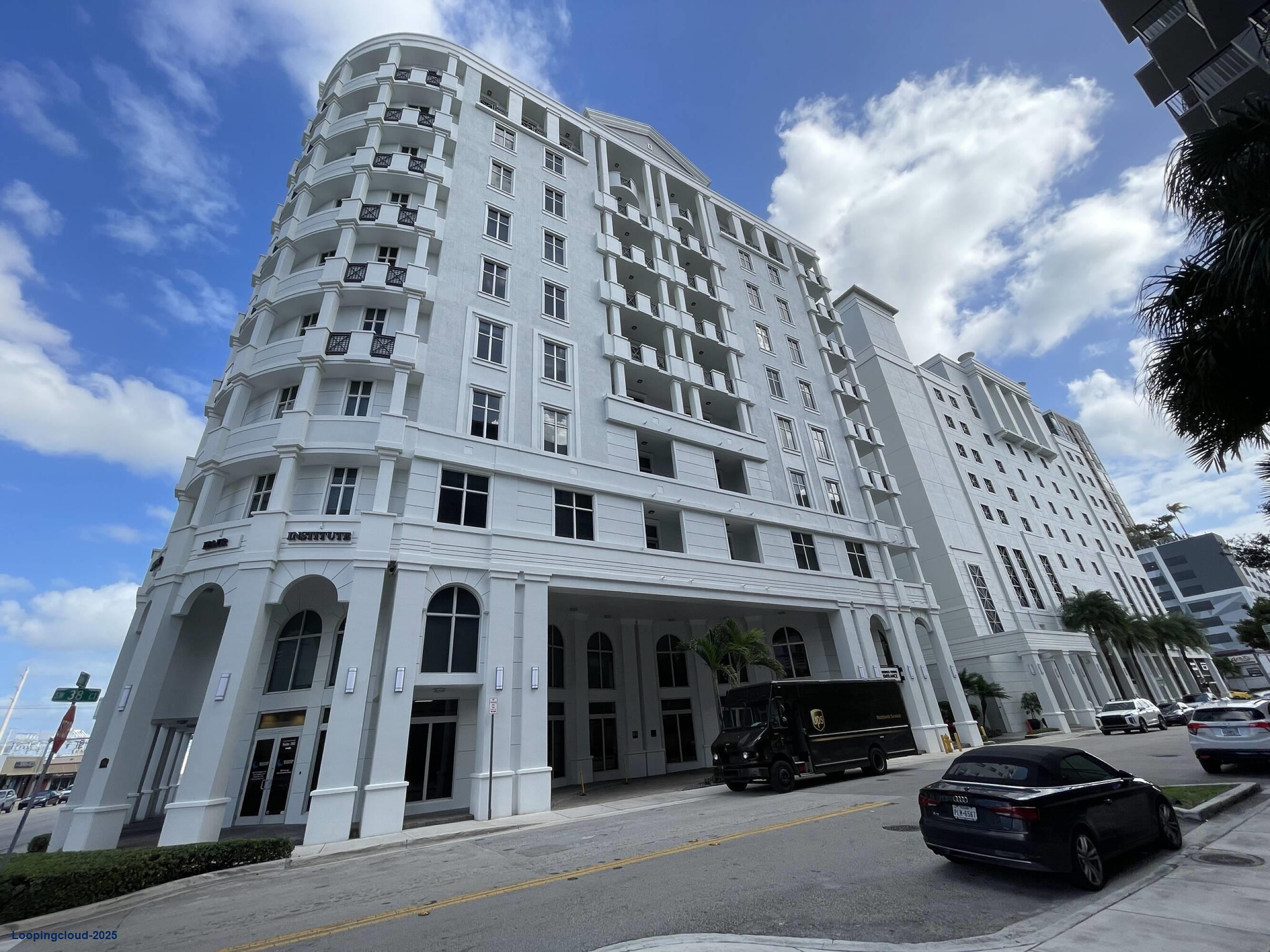 PRESTIGIOUS MEDICAL OFFICE SUITE FOR SALE IN CORAL GABLES