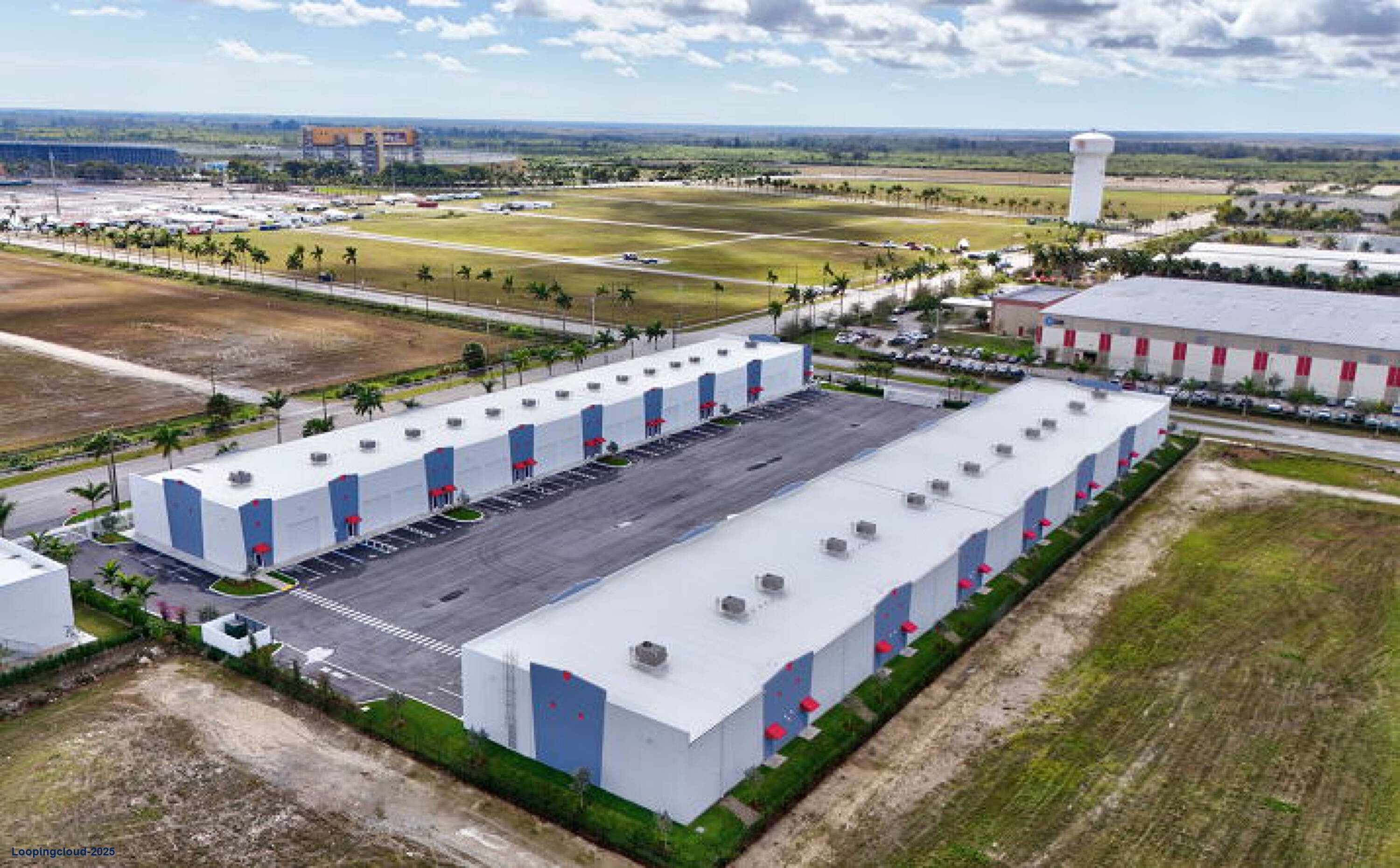 Prime Warehouses Next to Ocean Reef - Storage/Owner User