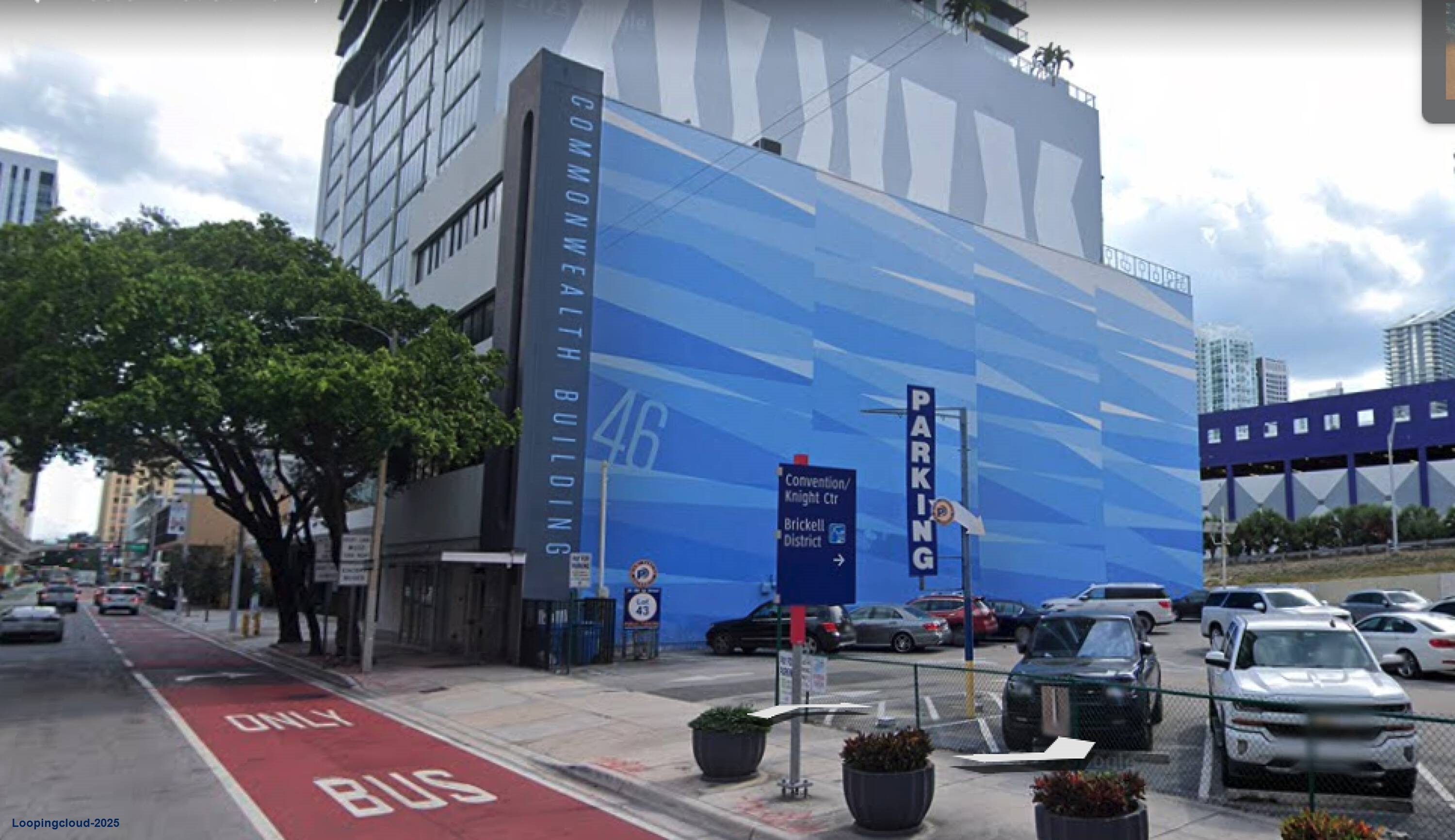 Commonwealth Building - 46 SW 1 Street