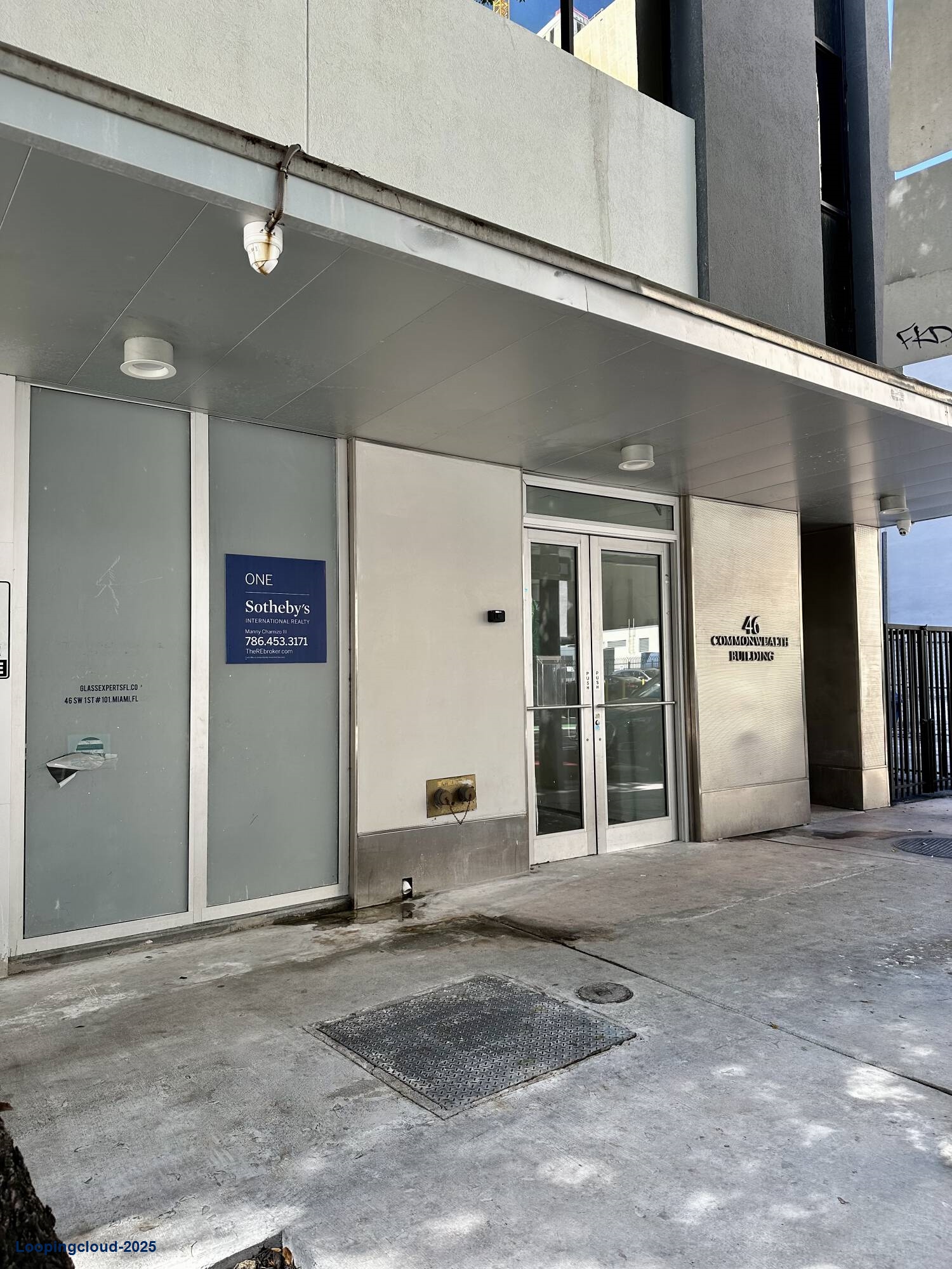 Commonwealth Building - 46 SW 1 Street